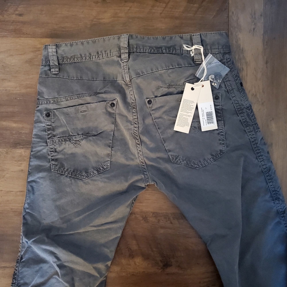 Diesel Darron-A Regular Slim Tapered Wash Pants New with Tags, Size 27